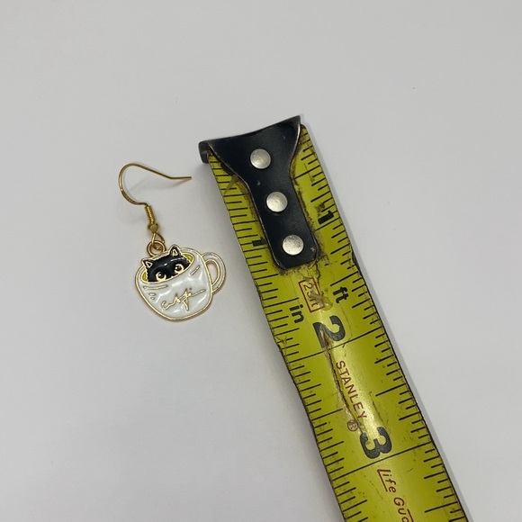NEW Cat in Coffee Cup Earrings ☕️ - Picture 3 of 3